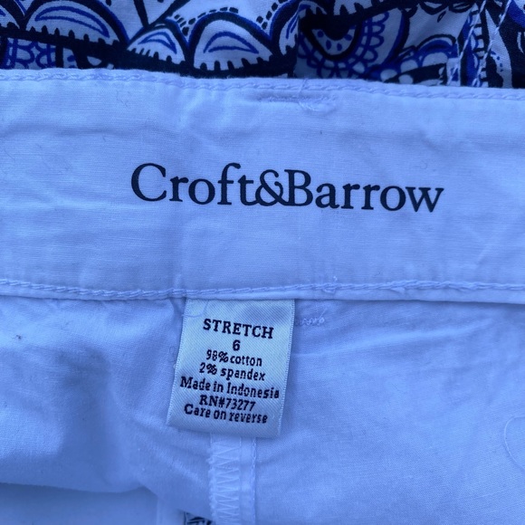 Croft & Barrow - Blue & white (paisley print) classic fit sport skort, Size: 6 - Picture 7 of 9